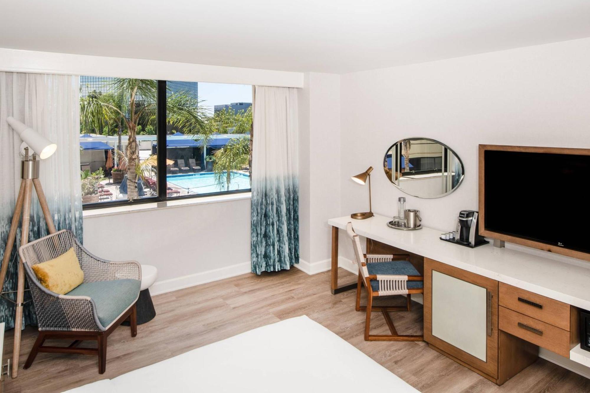 Renaissance Newport Beach Hotel Εξωτερικό φωτογραφία