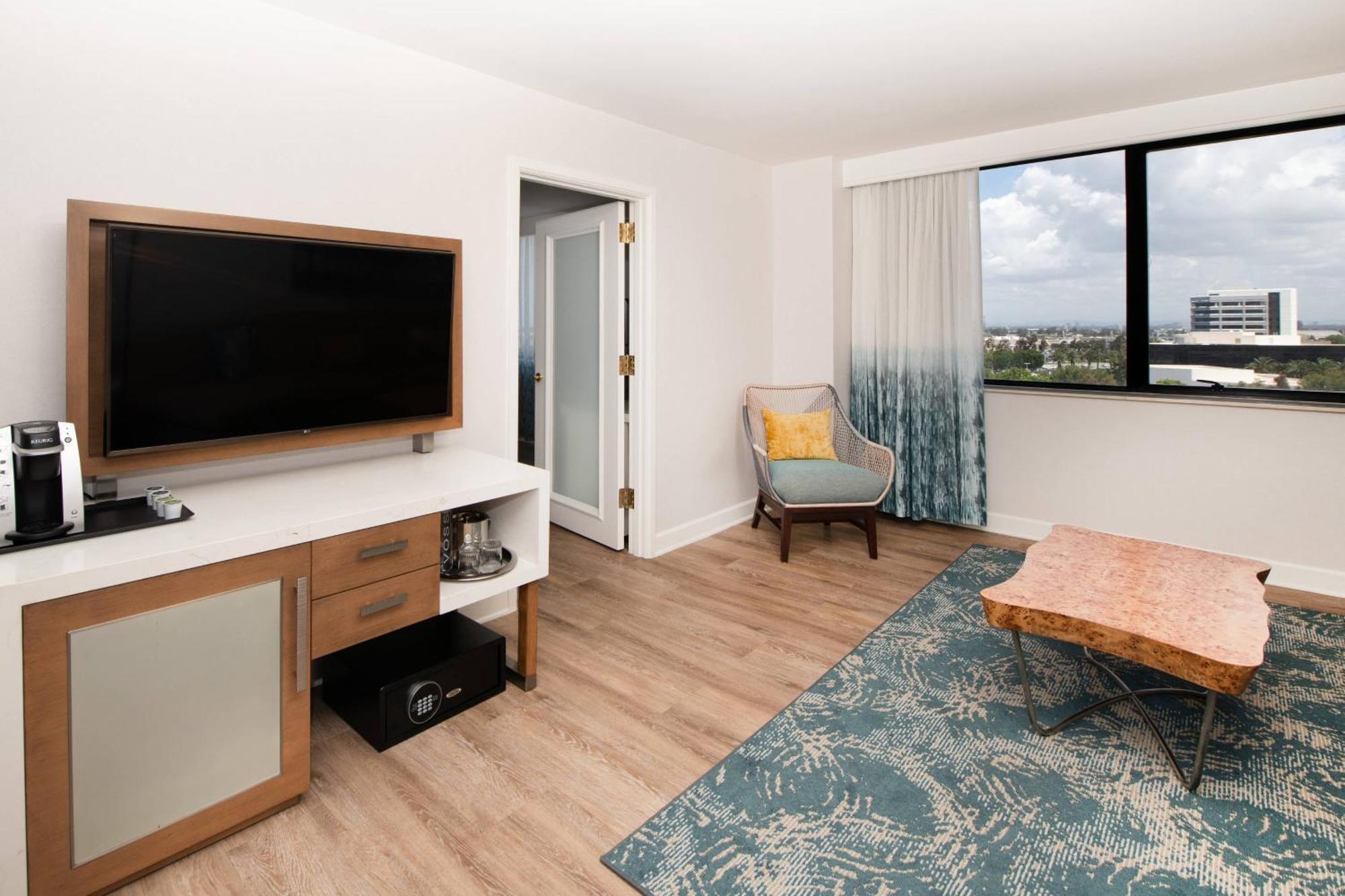 Renaissance Newport Beach Hotel Εξωτερικό φωτογραφία