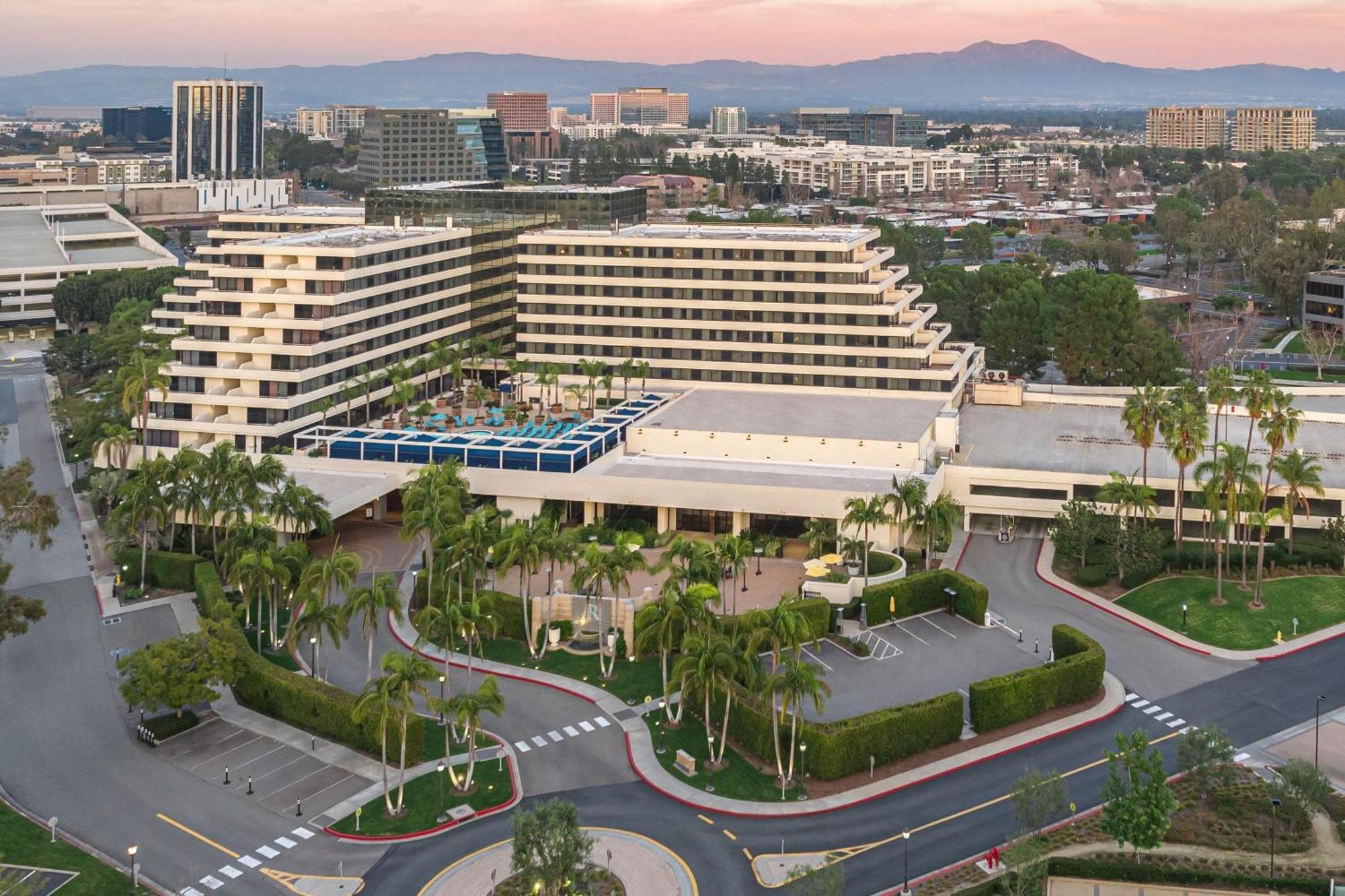 Renaissance Newport Beach Hotel Εξωτερικό φωτογραφία